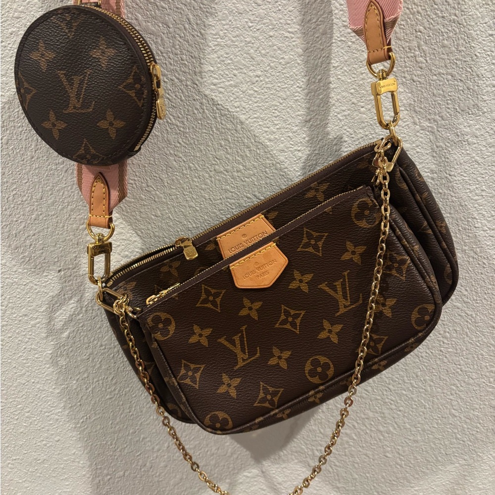 Louis Vuitton pink multi pouchette